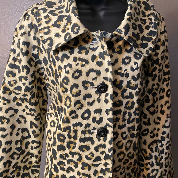 PRIORITIES Leopard Print Jacket - Picture 9 of 16